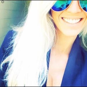 Meet your Posher, Victoria